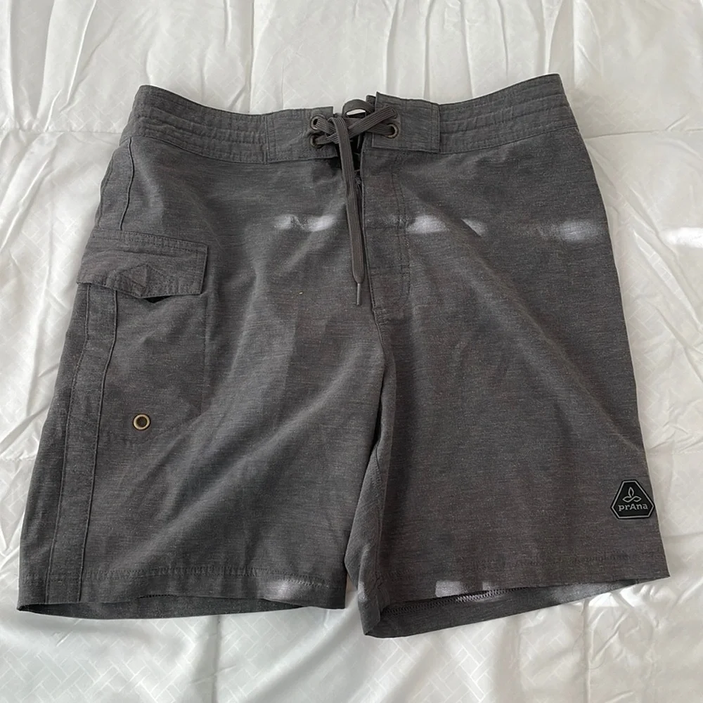 Prana Board shorts - Picture 1 of 6